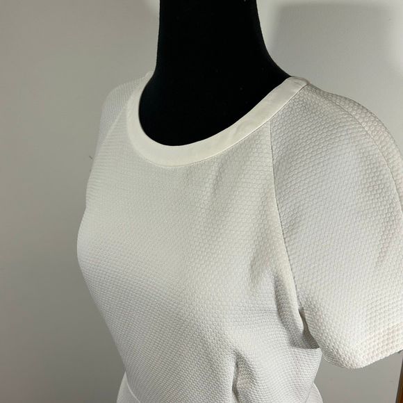 Sandro Short Sleeve open back‎ Mini Dress Womens Medium (Sandro sz 2) white - Picture 3 of 8